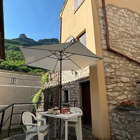 L'arco Di Fondarca Holiday home