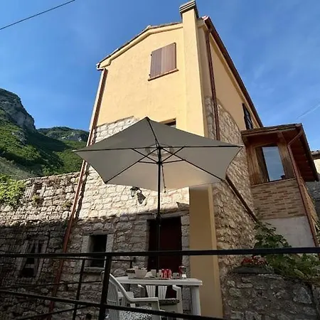 L'arco Di Fondarca *